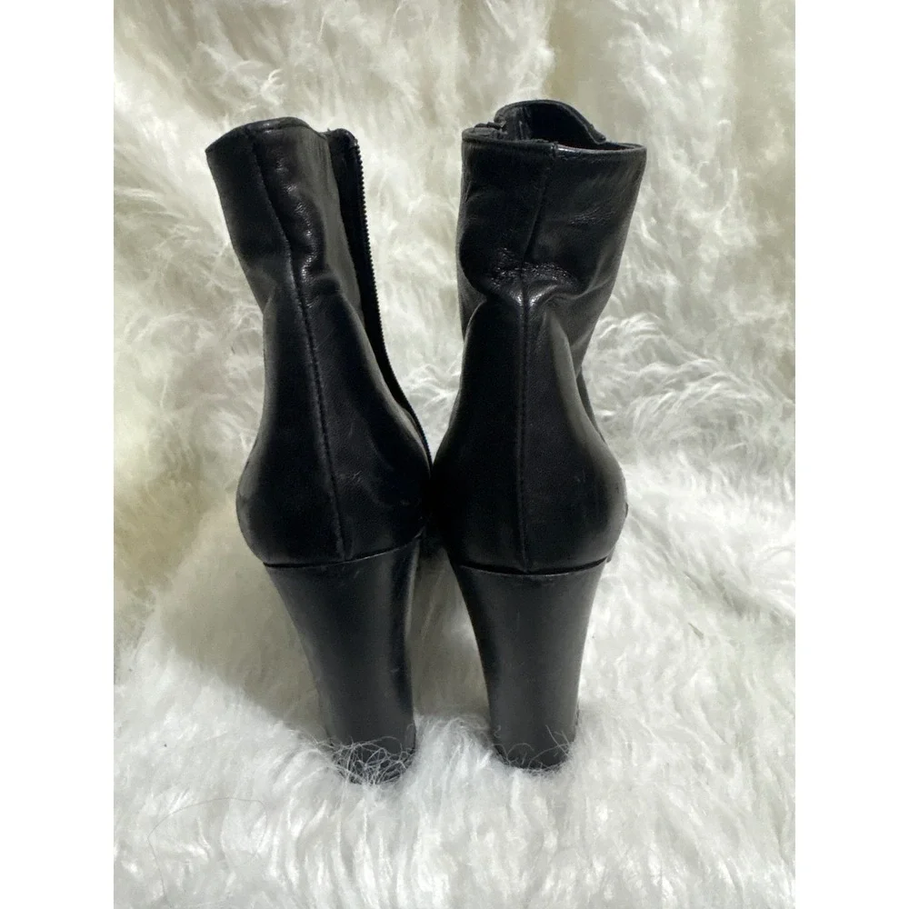 Andre Assous Black Leather Ankle Boots Made in Italy Block Heel Womens 8